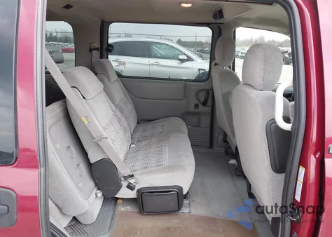 2004 Chevrolet Venture Ls z USA, uszkodzony, nr VIN 1GNDX03E34D168452